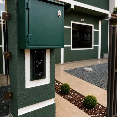 ApartPousada Residencial dos Reis-2