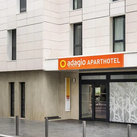 Aparthotel Adagio access Colombes La Défense-2