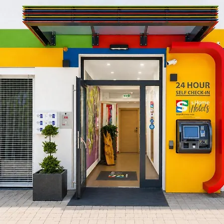 Shome Hotel Graz I Self-Check-In I Free Parking-2