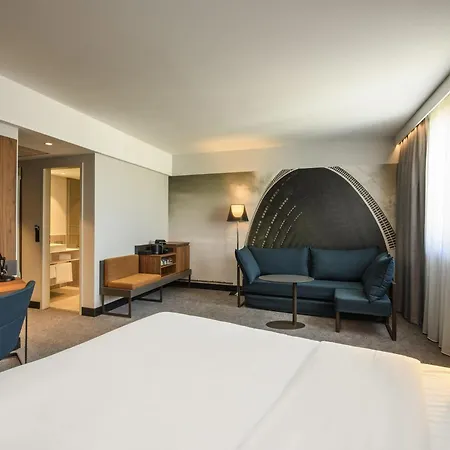 Novotel Regensburg Zentrum-3