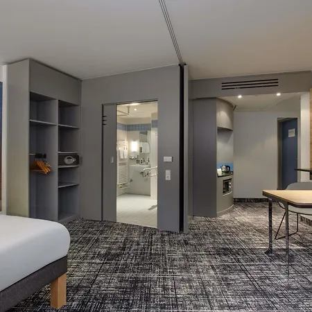 Novotel Suites Berlin City Potsdamer Platz-3