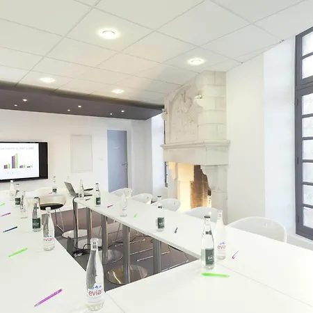 ibis Styles Vannes Gare Centre-2