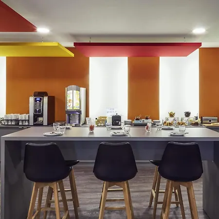 ibis Styles Marseille Vieux Port-2