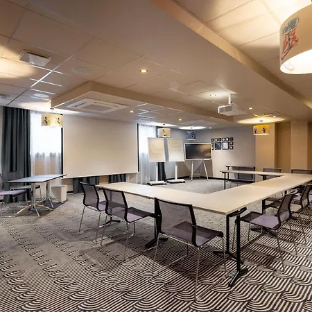 Novotel Paris Suresnes Longchamp-3