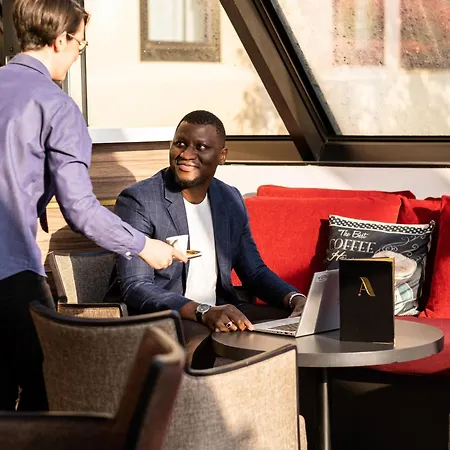 Mercure Tours Sud-3