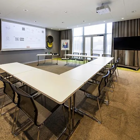 Novotel Clermont-Ferrand-2