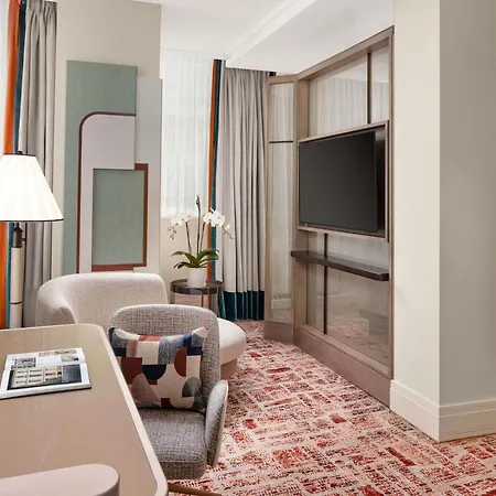 Sofitel Montreal Golden Mile-3