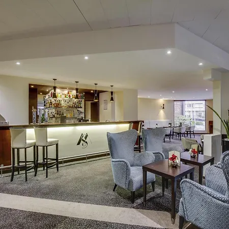 Mercure Maurepas Saint Quentin-2