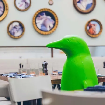 21C Museum Hotel Bentonville - Mgallery-3
