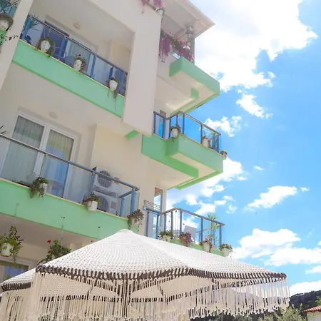 Hotel Garden-3