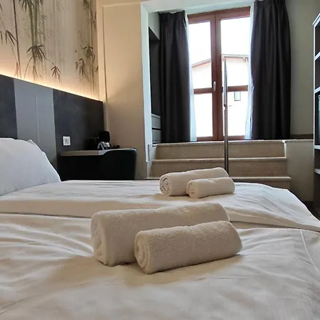 Hotel Garda Bellevue-3
