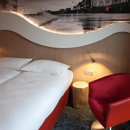 Ibis Styles Saint Malo Port-2