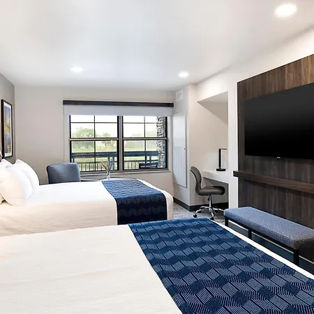 Clubhouse Hotel Sioux Falls-2