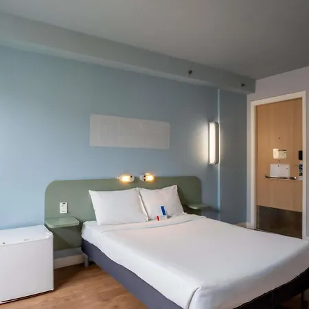 ibis budget RJ Praia de Botafogo-2