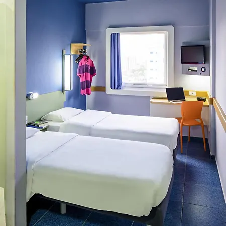 Ibis Budget Belem-2
