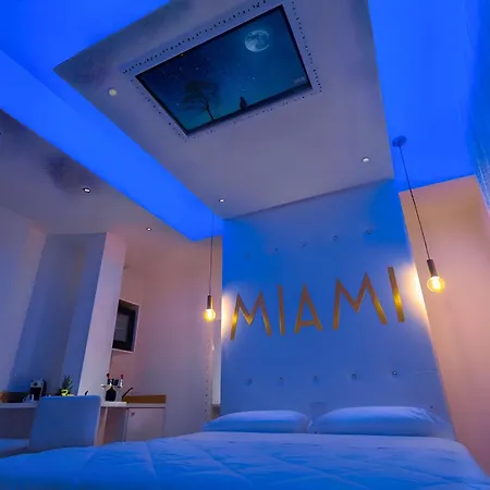 Miami Suite-2