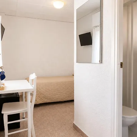 Hostal Comercio-2