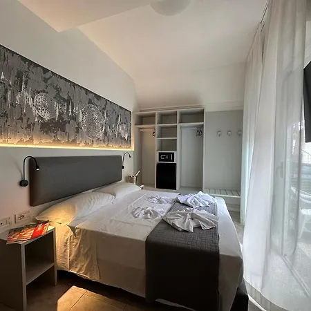 Hotel Dolcevita Park & Beach Included-3