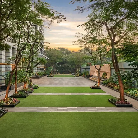 Grand Hyatt Mumbai Hotel And Residences-3
