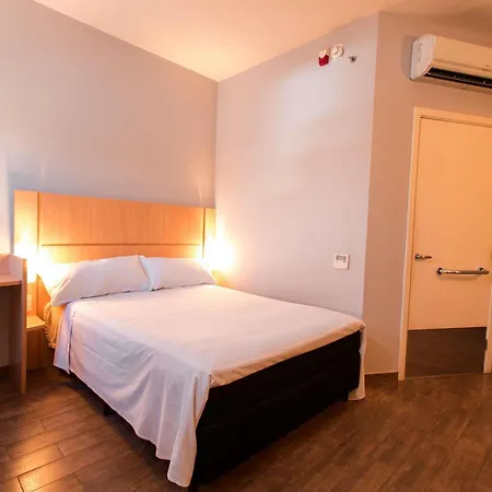 Ibis Presidente Prudente Manoel Goulart-2
