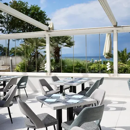 Blue Waves Resort-2