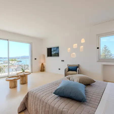 Antares Rooms And Suites-3