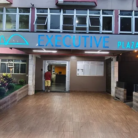 Executive Plaza Hotel-2