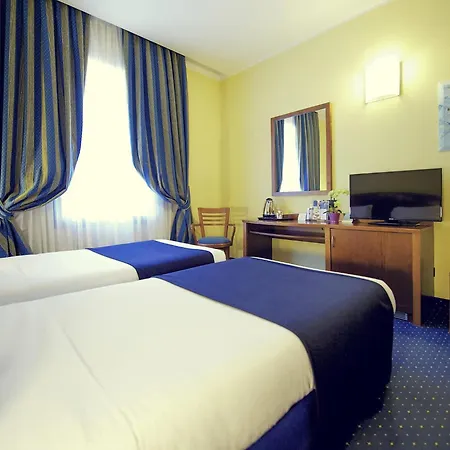 Mercure Genova San Biagio-3