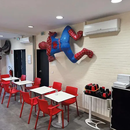 Ibis Styles Paris Saint Denis La Plaine-3
