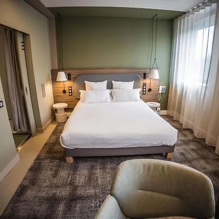 Novotel Suites Rouen Normandie-2