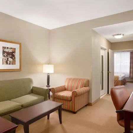 Country Inn & Suites By Radisson, Ithaca, Ny-2