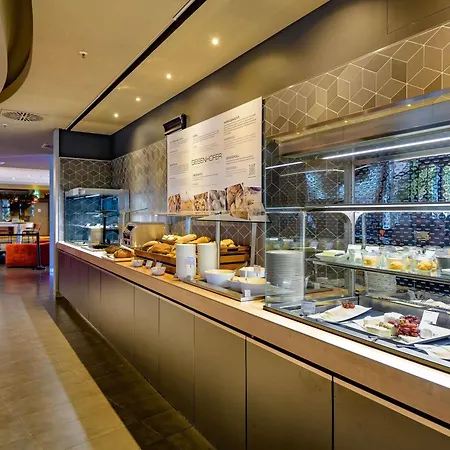 Novotel Muenchen Airport-3