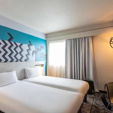 ibis Styles Bordeaux Centre Mériadeck-3