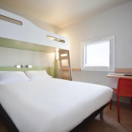 ibis budget Pontault Combault RN4 Marne La Vallée-3