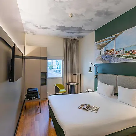 Hotel Ibis Lisboa Parque das Nações-3