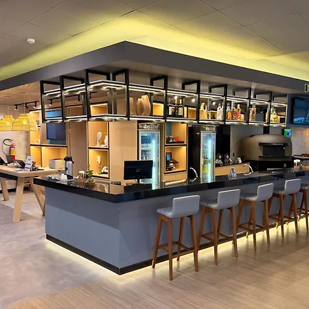 Ibis Canoas Shopping-2