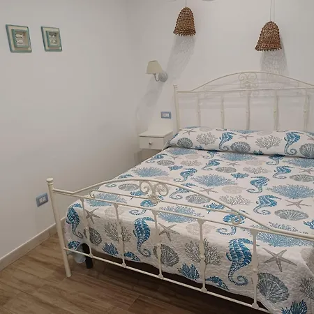 Dafni E Naide Apartment-3