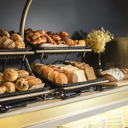 ibis Styles Arnhem Centre-2
