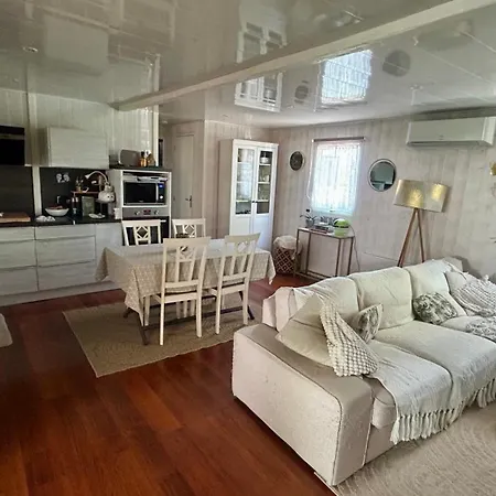 Bungalow de luxe de 60m2 dans camping 5 étoiles-3