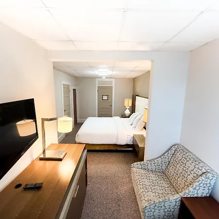 Majestic Hotel & Apartments-3