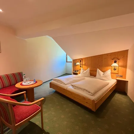 Hotel Bergheimat-3