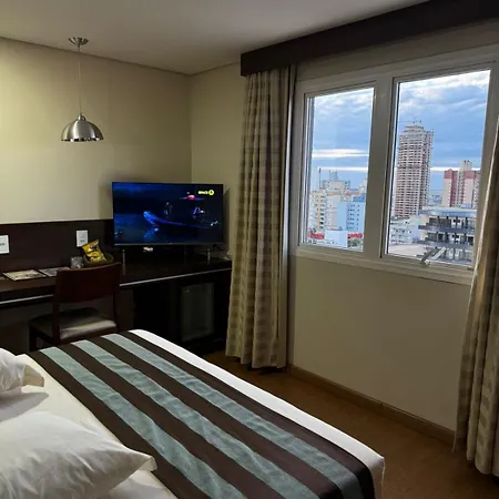 Hotel Maestro Premium Cascavel-3
