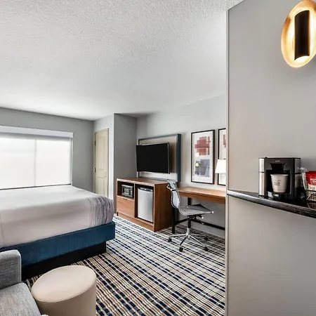 Americinn By Wyndham Fairfield-2