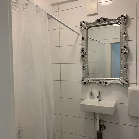 Unterkunft Mara-2