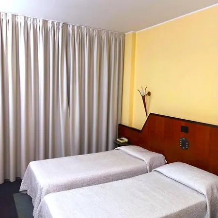 Hotel Cangrande Di Soave-3
