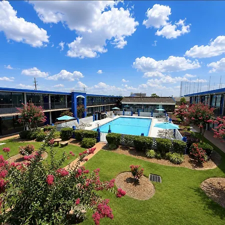 Clarion Greenville Airport Inn-2