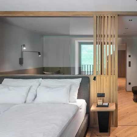 Hotel Gampen-3