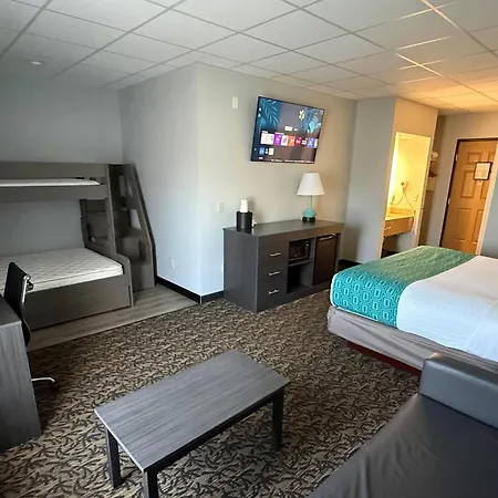 Elevation Inn & Suites, Trademark Collection By Wyndham Downtown Rapid City- Walking Distance To The Monument-3