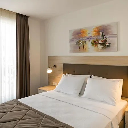 The Room Hotel & Apartments-2
