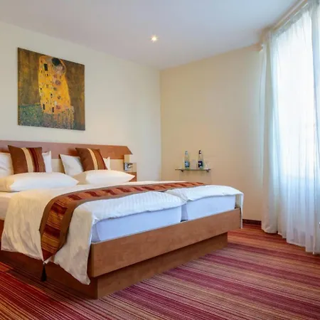 Boutique Hotel Wolfsburg-3